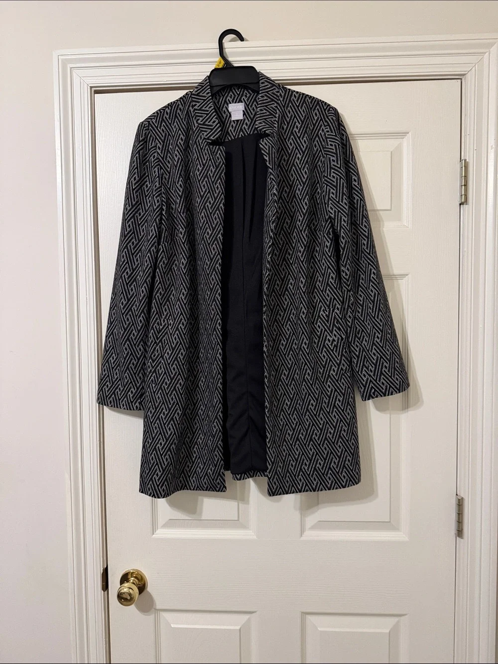 Chico's Black & Gray Geometric Open-Front Coat-Style Blazer